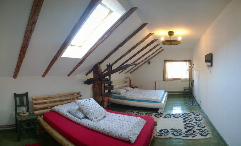 Casa Moeciu Family Hotel Moieciu de Jos Cameră foto