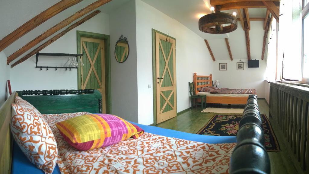 Casa Moeciu Family Hotel Moieciu de Jos Cameră foto